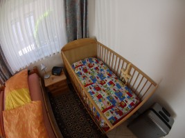 Schlafzimmer Kinderbett